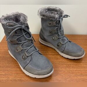 Sorel Explorer Joan Waterproof Lace Up Faux Fur Leather Boots Gray Size 9.5